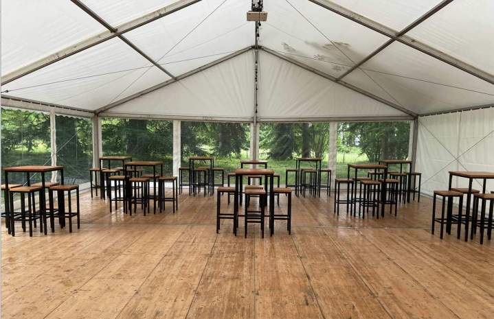 Louer des chaises à Lyon