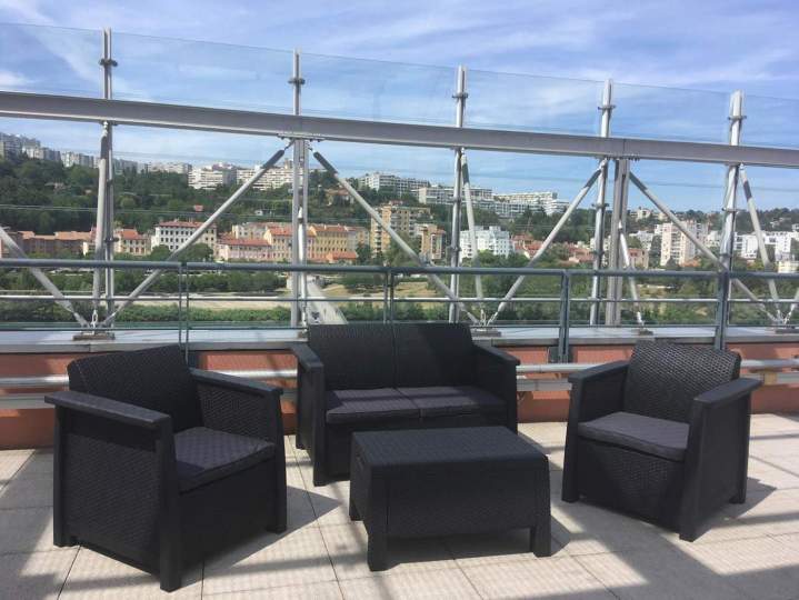 Location de salon exterieur Lyon