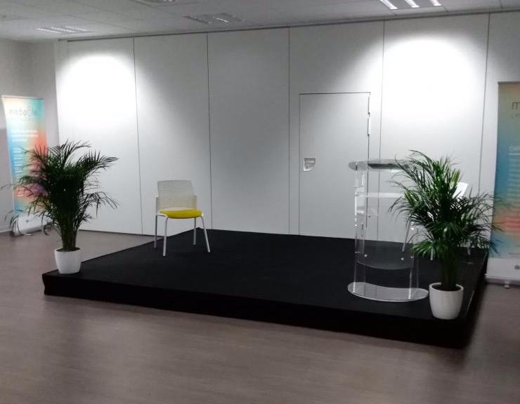 Location scène AMS Locations 01600 https://www.ams-locations.com