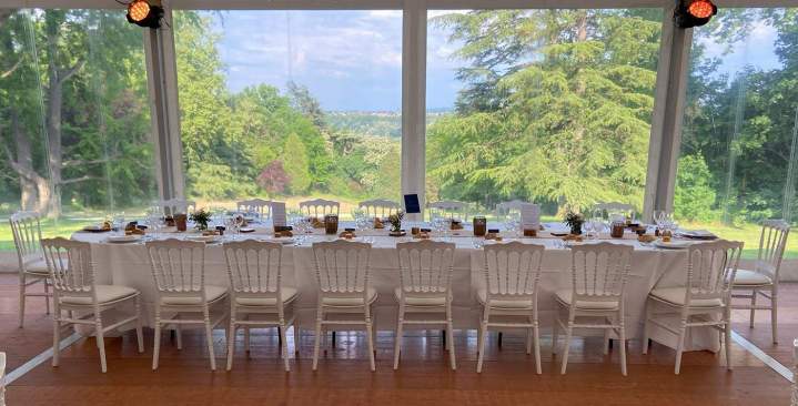 Louer des chaises à Lyon